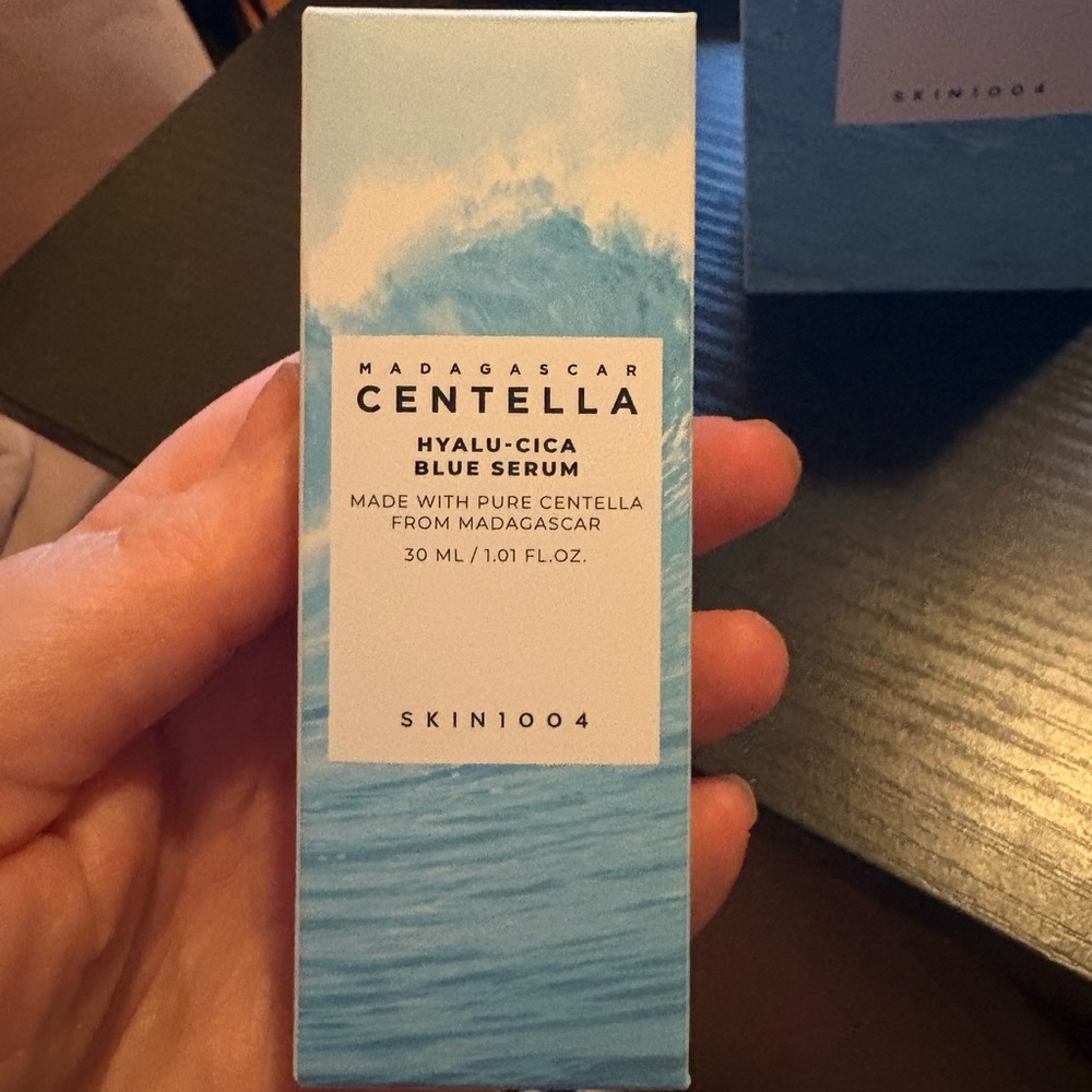 SKIN1004 Centella Hyalu-Cica Moisture Cream and Blue Serum Set - Picture 2 of 3